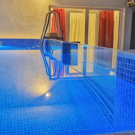 Luxury Maestral - Private Pool * Split